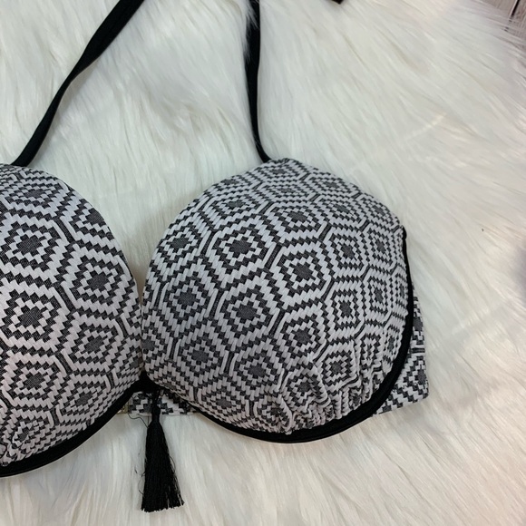 NWOT Shade & Shore Push-up Padded Halter Style 34D - Picture 6 of 11